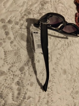 Gafas de sol Woman'secret negras y moradas
