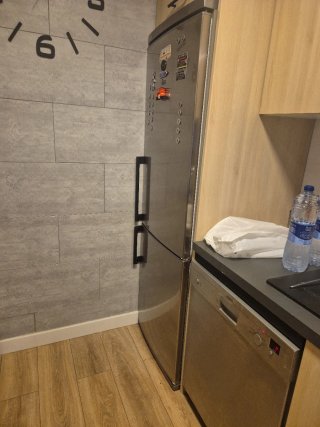 Nevera combi plateada