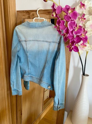 Cazadora vaquera Zara azul