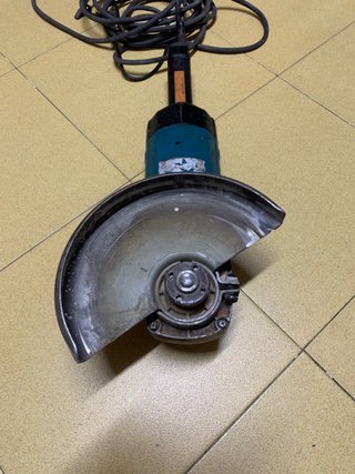 Radial Makita
