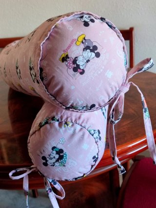 Cojín protector infantil Mickey Mouse rosa