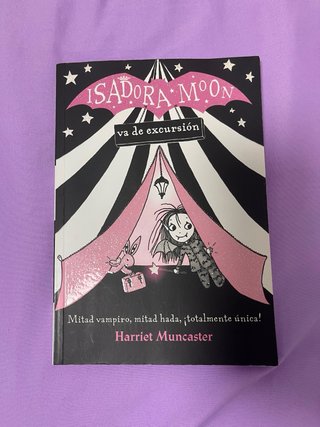 Libros de Isadora Moon, leer la descripcion