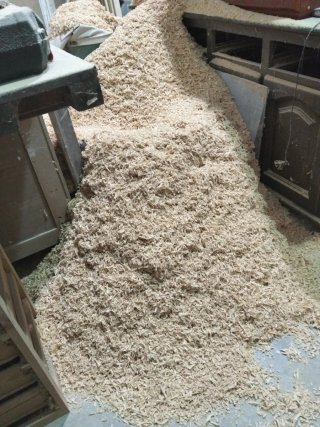 Sacos de virutas de madera de pino