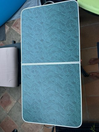Mesa de camping Quechua com 4 banquetas