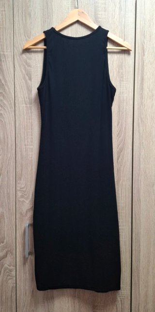 Vestido negro Shein L tirantes y frunces  abertura