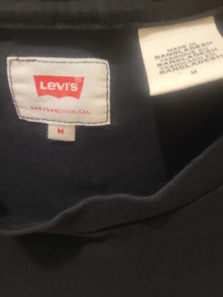 Camiseta Levi's Negra Hombre