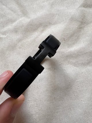 Pulsera H Negra 19cm