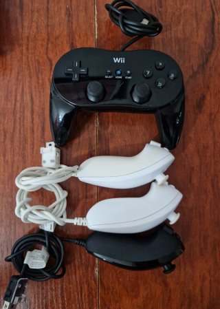 Lote 4 Mandos Wii con Motion Plus