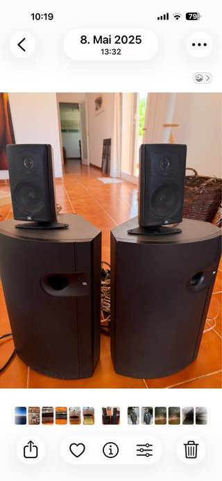 Altavoces JBL Negros