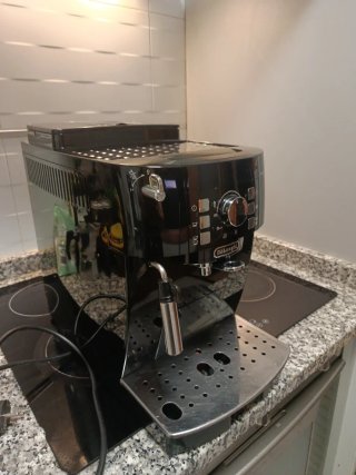 Cafetera DeLonghi Magnifica S ECA