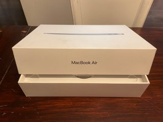 MacBook Air 13'' 2019 con BATTERIA NUOVA