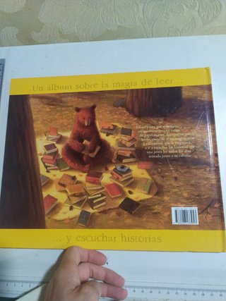 El oso que amaba los libros