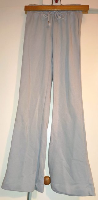 Pantalones de chandal azul clarito