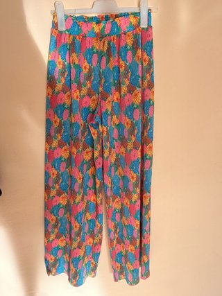 Pantalón palazzo estampado floral