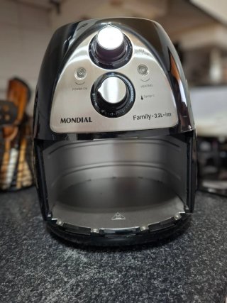 Freidora de aire Mondial 3,2 L