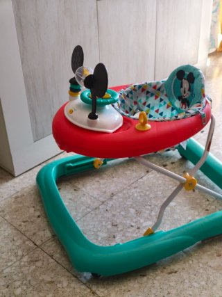 Andador bebé Mickey Mouse