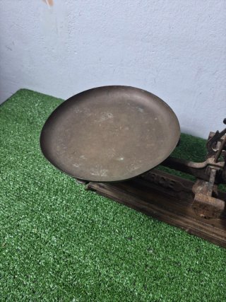 Balanza antigua 10 Kilos