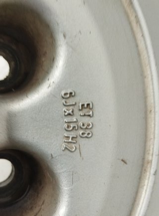 5376829 r15 llanta volkswagen golf iii berlina