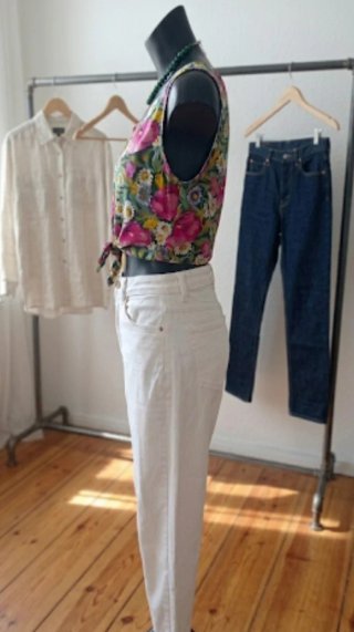 Set Top + Bianco Pantaloni + Collana REGALO
