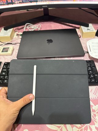 iPad Pro 2023 12.9 256GB Plata con Lápiz y Caja
