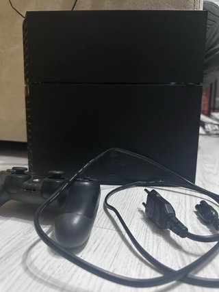 -PS4 1TB  -Mando  -Cable de Alimentación