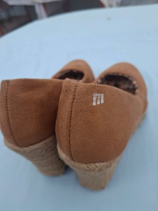 Zapatos de cuña Mustang talla 38