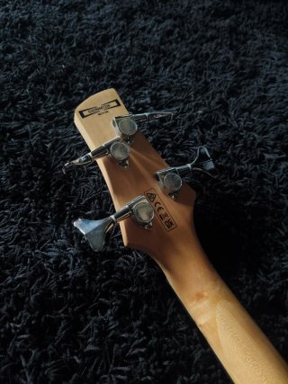 Ibanez Mikro Azul mikro bajo eléctrico bass