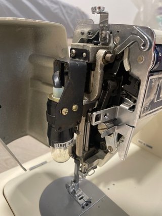 Máquina de coser