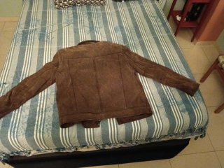 Cazadora de piel vuelta marrón