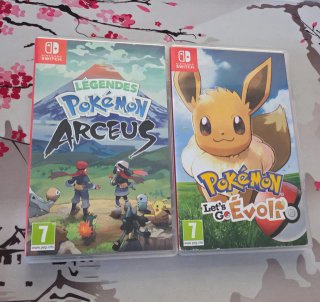 Pacchetto Pokémon Leggende Arceus e Let's Go Eevee