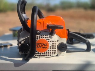 Motosierra Stihl MS 180 en perfecto estado.