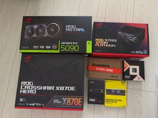 PC - ASUS ROG RTX 5090 X870E AMD 9950X3D RAM 64GB