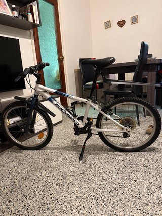 Bicicleta Rockrider como nuevo