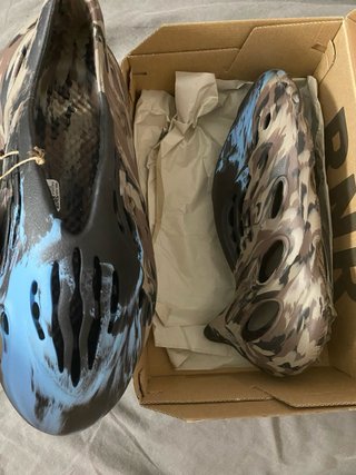 Yeezy Foam RNR MX Cinder Nuevas + Factura