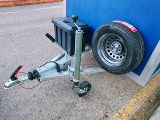 Remolque cerrado para Motos