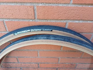 Coppia Copertoni Michelin Dynamic Classic 700x28