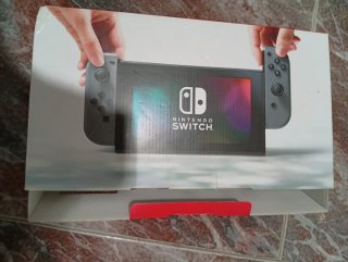 Caja consola Nintendo Switch