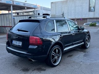 Porsche Cayenne GLP