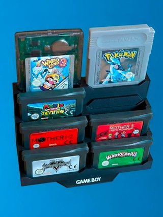 Supporto per 8 cartucce di Game Boy Classica
