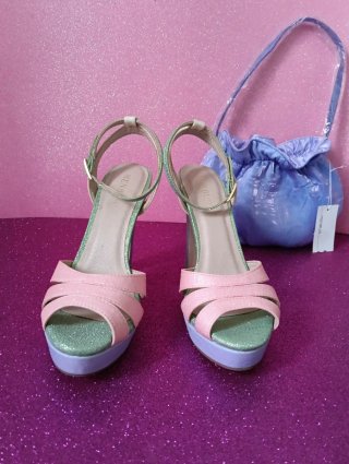 Sandalias tacón y bolso Menbur