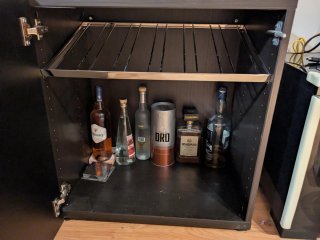 Mueble Botellero BESTA Negro Ikea