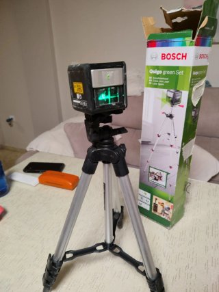 Nivel Láser Bosch Quigo Green Set Trípode