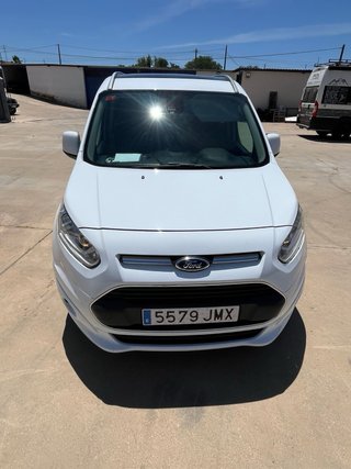 Ford Grand Tourneo Connec 2016