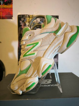 New Balance 9060 Beige/Verde