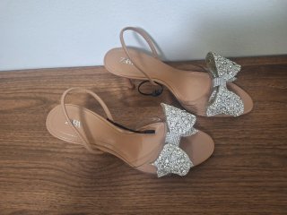 ZARA Sandalias Beige/Plata con Lazo Brillante Tall