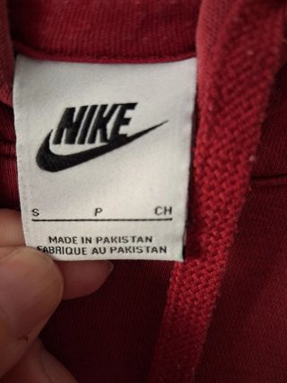 Conjunto Nike: Sudadera y Pantalón Rojo