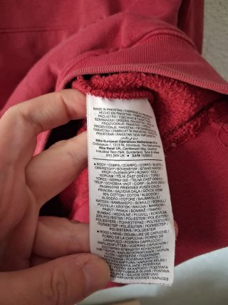 Conjunto Nike: Sudadera y Pantalón Rojo
