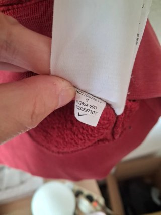 Conjunto Nike: Sudadera y Pantalón Rojo