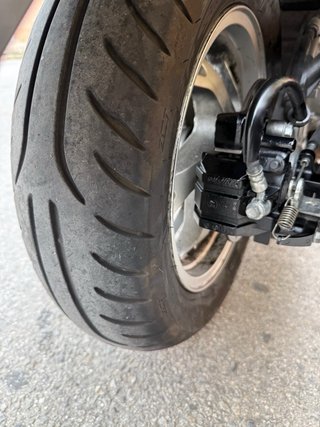 Suzuki Burgman 400 2014 solo 24.000 km