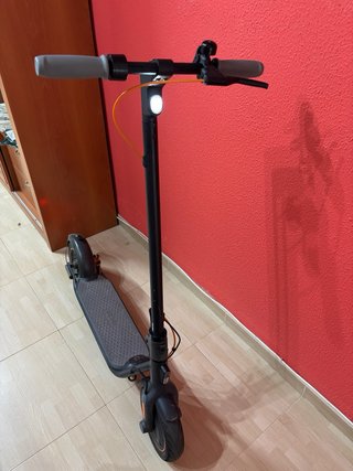 Ninebot F40 - Patinete Eléctrico